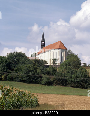 Adlersberg, Dependance Klosterkirche, Blick von Südosen in der Landschaft, Palmator Prössl-Bräu, Bier, Palmsonntag Stockfoto