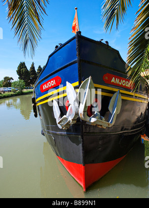 Canal du Midi im Somail Hafen. Stockfoto