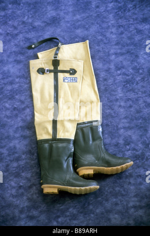 Wasserdichte Stiefel Hip Wader schützen Füße Bein Kunststoff Kautschukband Stockfoto