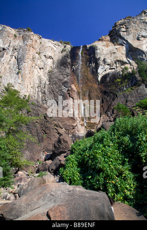Bridal Veil Falls im Frühherbst, Spätsommer, Yosemite-Nationalpark, Kalifornien USA. Stockfoto