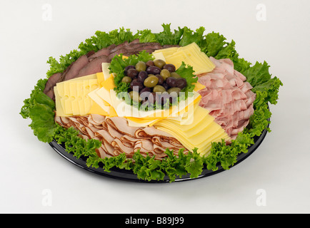 großen Fleisch und Käse Deli Partei Stil Tablett Stockfoto