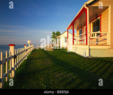 Sommer Ferienhaus St. Lawrence River Sonnenaufgang Saint-Simeon, Charlevoix, Quebec Stockfoto