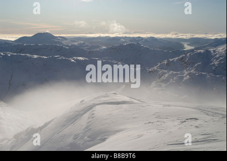 WINTER-BLICK AUS EINER CAISTEAL MUNRO GEGENÜBER BEN LOMOND Stockfoto