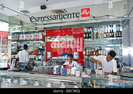 Bukit Bintang Star Hill Galerie Illy Kaffee Bar Kuala Lumpur Malaysia Stockfoto