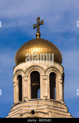 Die goldene Kuppel der Kathedrale aus dem 19. Jahrhundert der Himmelfahrt der Jungfrau Maria in Varna, Bulgarien 2009 Stockfoto