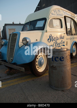 Altmodische Eiswagen, Whitstable Stockfoto