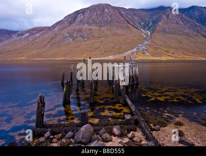 Die alten Fery Steg in Glen Etive, Blick über Loch Etive gegenüber Ben Starav. Stockfoto