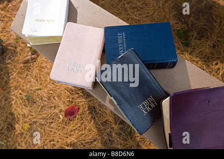 Schülers Bibeln an private christliche Schule. Stockfoto