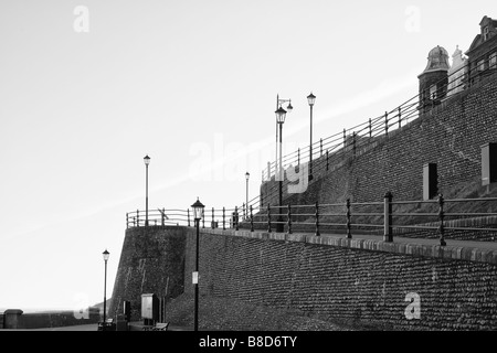 Cromer Pier in mitten im Winter, Norfolk, Großbritannien Stockfoto