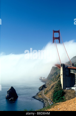 Wolken der Golden Gate Bridge, San Francisco, Kalifornien Stockfoto