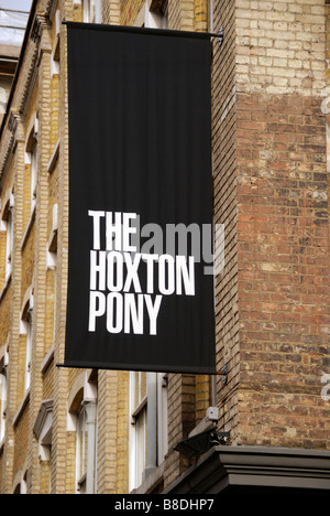 Die Hoxton Pony Bar in Shoreditch London Stockfoto