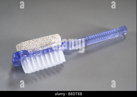 Footbrush und Bims Stein Stockfoto