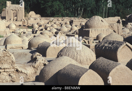 Adobe-Gräber in muslimischen Friedhof Kashgar Xinjiang China Stockfoto