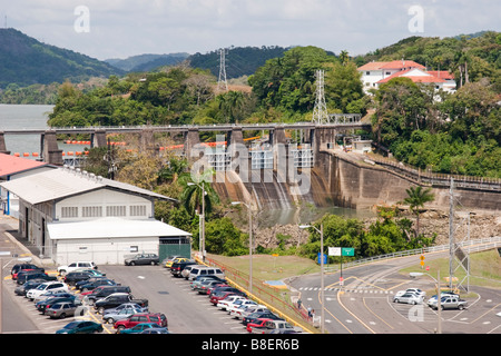 Miraflores-Damm. Panamakanal, Panama City, Republik von Panama, Mittelamerika. Stockfoto