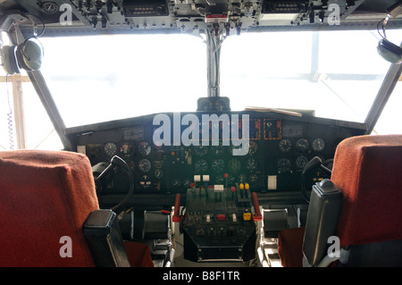 The control column and control panel of a Canadair CL215 Stockfoto
