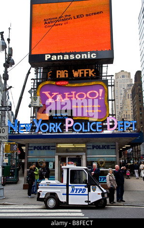 NYPD am Times Square, New York USA. Stockfoto
