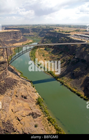 Luftbild von der Perrine Bridge über den Snake River Canyon an der Twin Falls Idaho USA Stockfoto