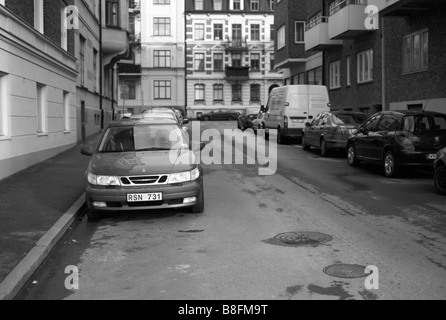 Geparkten SAAB 9-5 in Helsingborg, Schweden. Aufnahme in die große Krise im Februar 2009.  FÜR DEN REDAKTIONELLEN GEBRAUCH BESTIMMT. Stockfoto