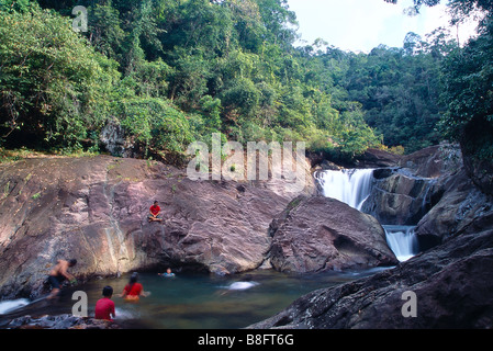 Als ansonsten Wasserfall in Koh Chang in Thailand. Stockfoto