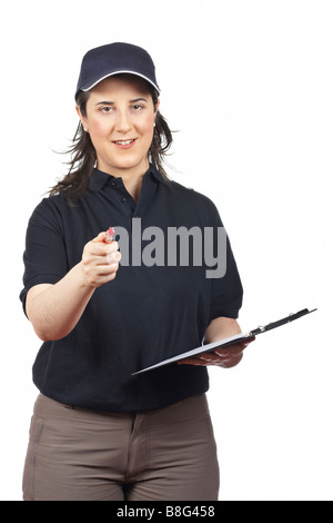 Eine lächelnde Kurier Frau schreiben isolierten auf weißen Hintergrund Stockfoto