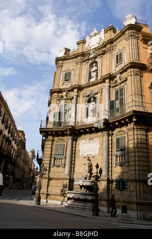 Majestätische Quattro Canti am Corso Vittorio Emanuele, Palermo, Sizilien, Italien, Europa Stockfoto