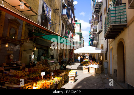 Mercato del Capo, öffentlichen Markt in Palermo, Sizilien, Italien. Stockfoto