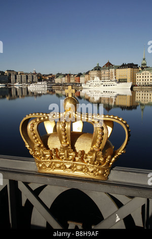 Vergoldete Krone, Skeppsholmsbron, Stockholm, Schweden Stockfoto