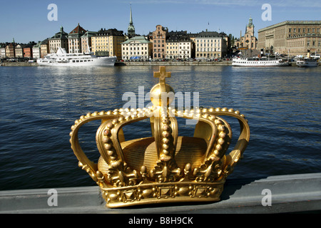 Vergoldete Krone, Skeppsholmsbron, Stockholm, Schweden Stockfoto