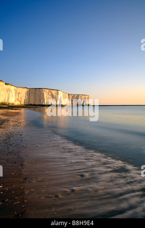 Kingsgate Bay im Morgengrauen Margate Isle Of Thanet Kent England Stockfoto