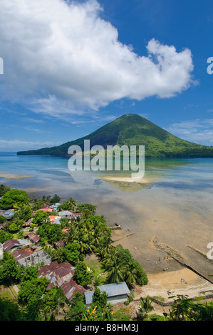 Gunung Api Vulkan Banda-Inseln-Indonesien Stockfoto