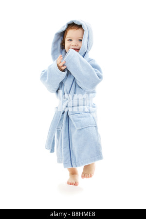 Baby Junge im blauen Gewand über weiß Stockfoto