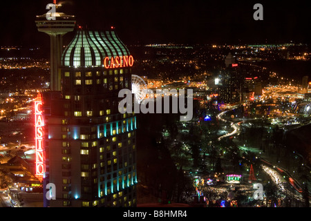 Blick auf die Niagara Falls Casino bei Nacht Stockfoto