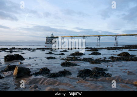 Die viktorianischen Pier in Clevedon in Somerset die einzige vollständig intakte Grade 1 aufgeführten Pier im Land Stockfoto