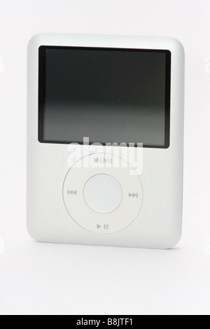 Apple iPod Nano auf weißem Hintergrund. Stockfoto