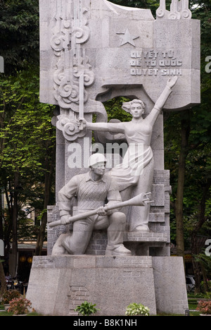 Militärische revolutionäre sozialistische Statue, Hanoi, Vietnam Stockfoto