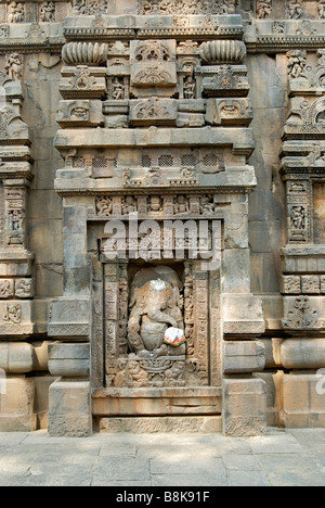 Parasuramesvara Tempel, Orissa, Bhubaneshwar, Indien. Ganesha in Nische auf dem wichtigsten Deul unteren Teil, Blick von Osten. Stockfoto