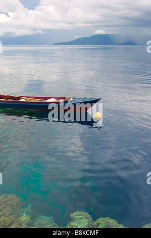 Traditionelle indonesische Angeln Boot Banda-Inseln Stockfoto