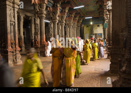 Indien-Tamil Nadu Madurai Sri-Meenakshi-Tempel Sundareshwarar Glanz Säulen Flur Anhänger Stockfoto