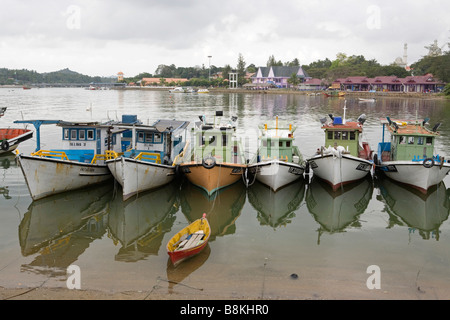 Traditionelle Fischerboote, Kuala Terengganu, Malaysia Stockfoto