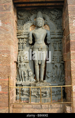 Bild von Surya (Sonnengott), Vorderansicht aus Westen. Konark Sun Temple, Orissa, Indien. UNESCO-Weltkulturerbe Stockfoto
