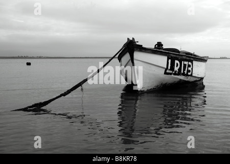 Boot bei Sunderland Point, einem kleinen Weiler in der Nähe von Heysham, Lancashire, UK.  Es stammt aus dem Baumwollhandel des 18. Jahrhunderts. Stockfoto