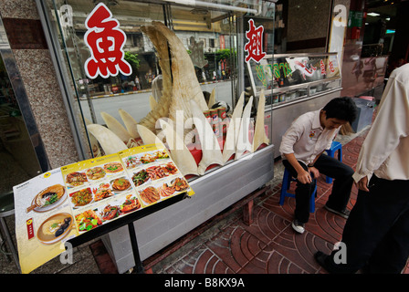 Restaurant chinesische Shark Fin Suppe entlang Thanon Yaowarat Road in Chinatown zentrale Bangkok Thailand Stockfoto
