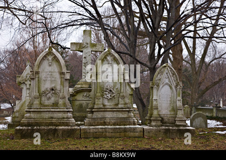 Gräber am Mt. Auburn Friedhof, Cambridge, Massachusetts, USA Stockfoto