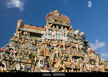 Indien Tamil Nadu Tiruchirappalli Sri Ranganasthwamy Tempel Aalinaadan Thiruveedhi 4. Gopuram Stockfoto