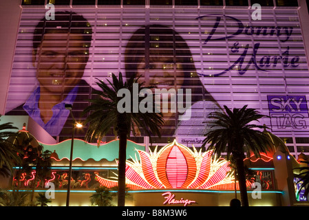 Danny & Marie Osmond zeigen Werbung für den Flamingo Casino & Hotel, Las Vegas Strip, Nevada, USA. Stockfoto