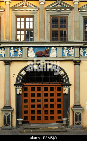 Portal der Renaissance Haus zum Roten Ochsen an der Fisch Markt Platz, Fischmarkt, alte Stadt Erfurt, Thüringen Stockfoto