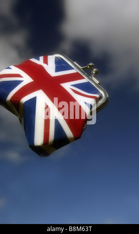 British / UK Handtasche fallen vom Himmel, Austritt Stockfoto