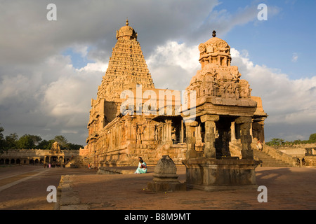 Indien-Tamil Nadu Thanjavur Brihasdishwara Tempel im Morgengrauen Stockfoto