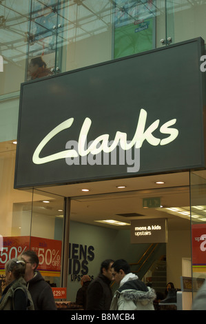 Clarks Schuh Shop Ladenfront, Birmingham Bull Ring Stockfoto