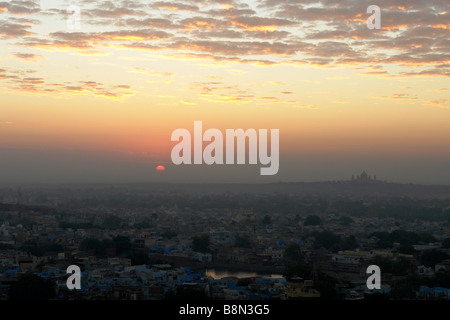 Morgendämmerung über Jodhpur aus dem fort Stockfoto